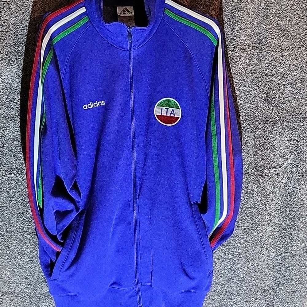 Mens Large Adidas Italia track jacket.